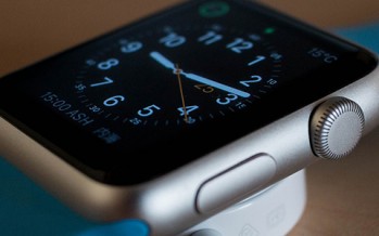 Ray Maker testet Apple Watch in der Druckkammer